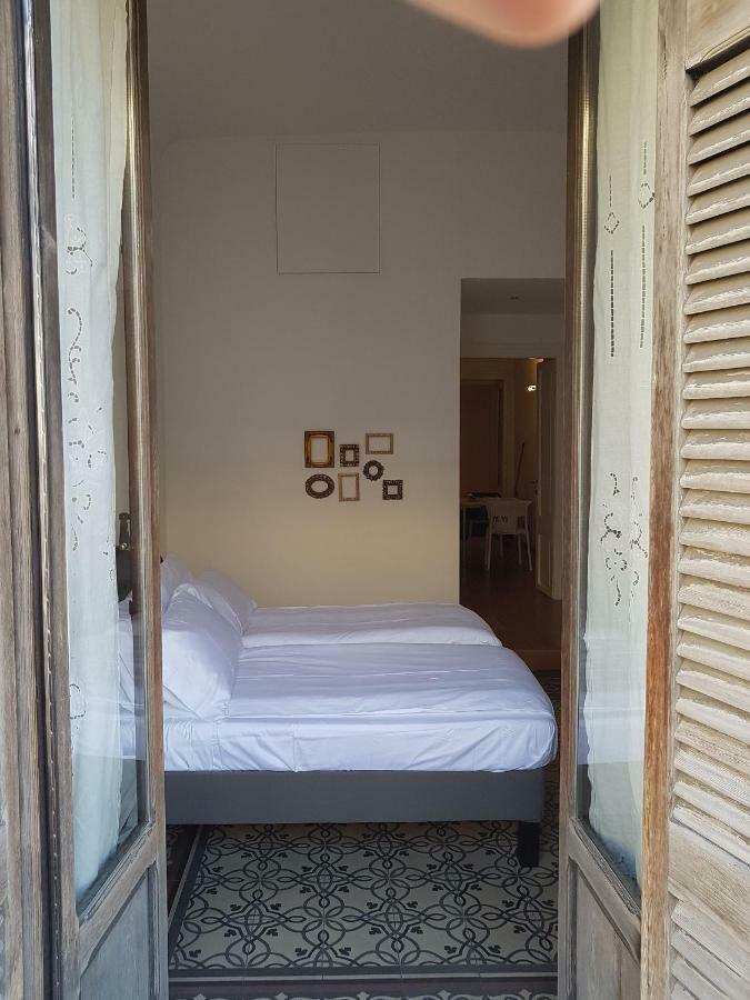 Le Bb Apartment Bari Bagian luar foto