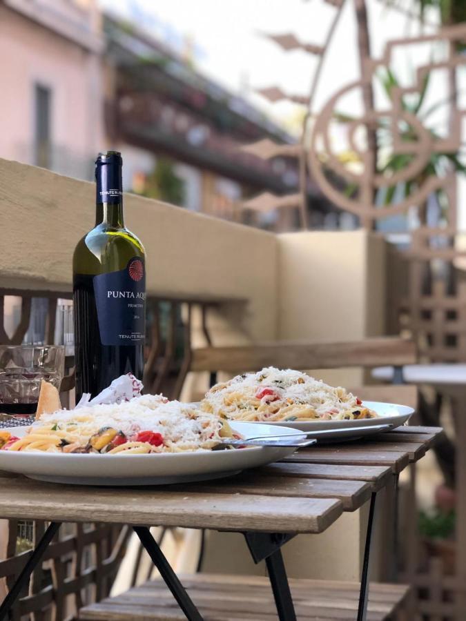 Le Bb Apartment Bari Bagian luar foto